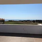 Calm - & Pool Atouguia Da Baleia
