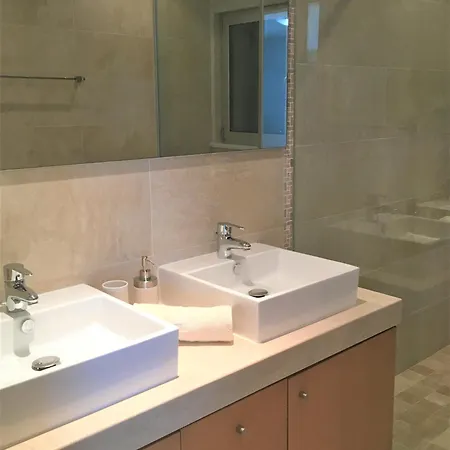 ヴィラ Calm - & Pool *