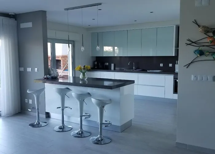 Calm - & Pool וילה *